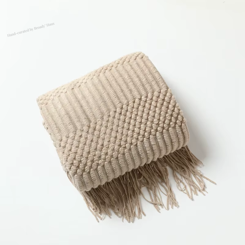 Nordic Knitted Throw Blankets w/Tassels 