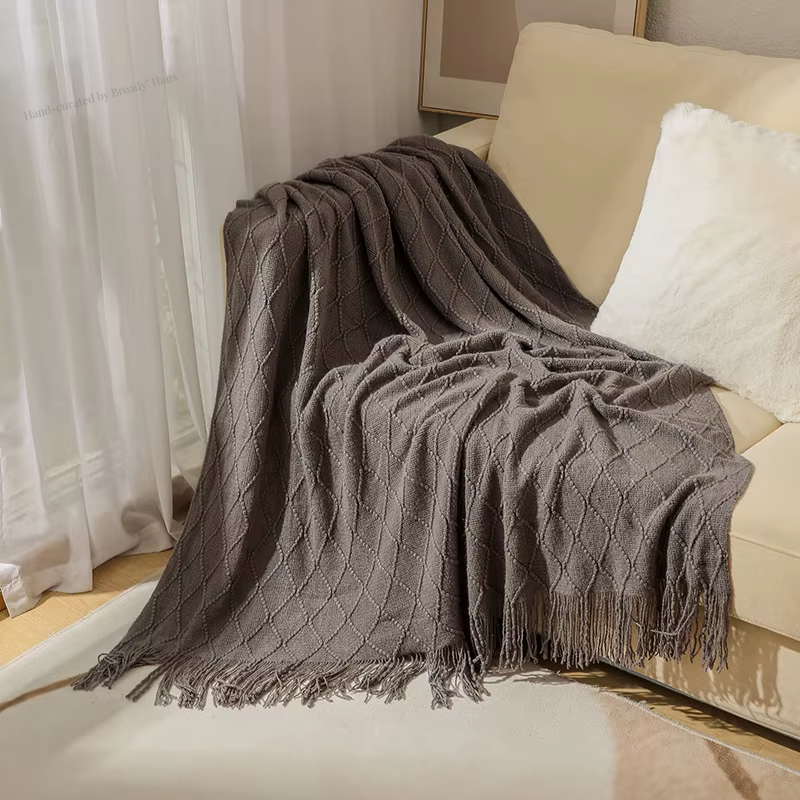 Nordic Knitted Throw Blankets w/Tassels 