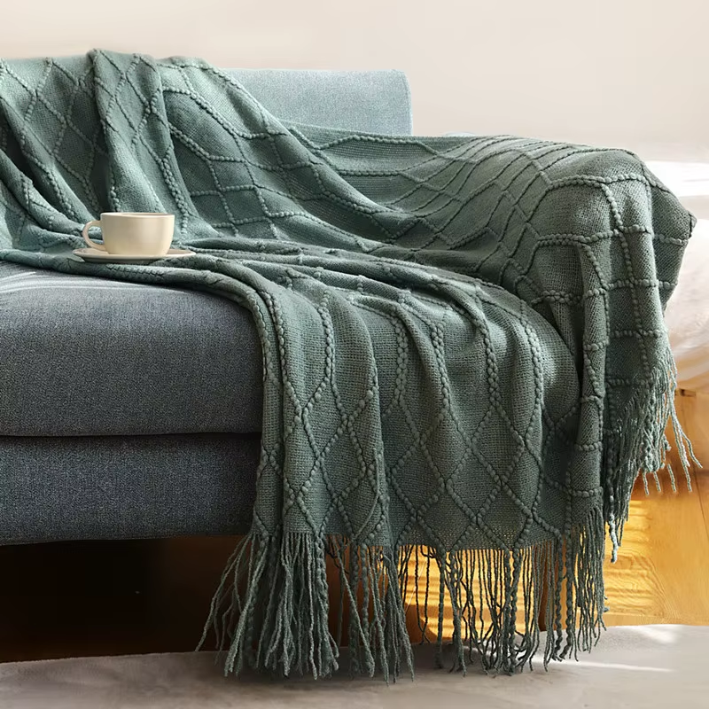 Nordic Knitted Throw Blankets w/Tassels 