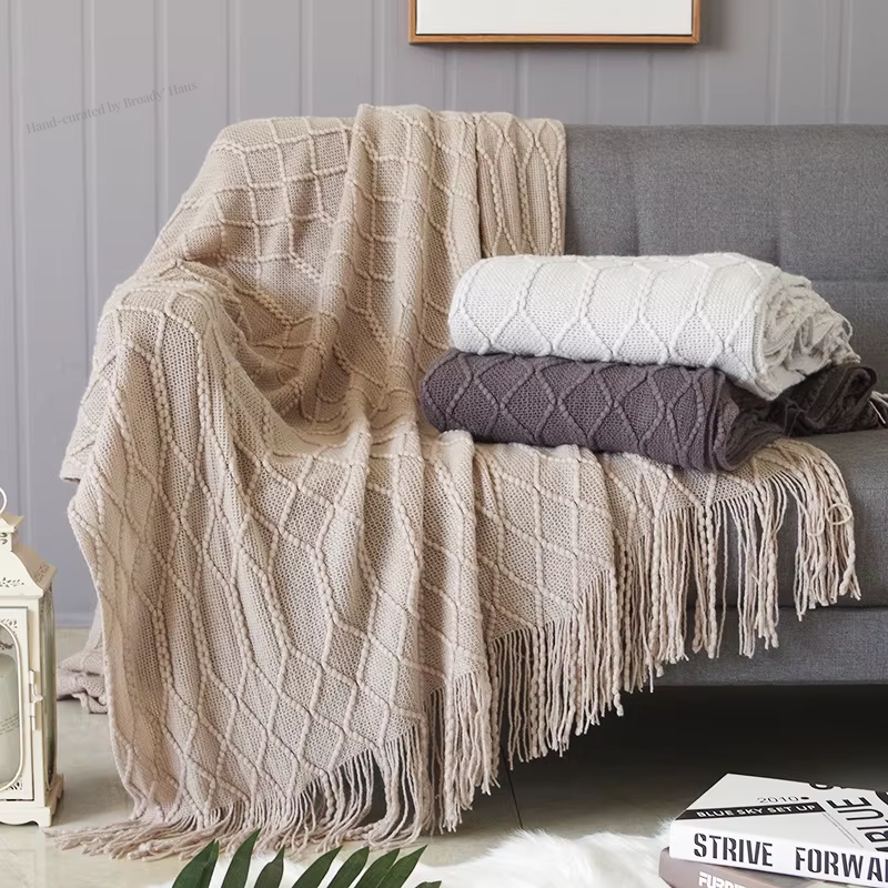 Nordic Knitted Throw Blankets w/Tassels 
